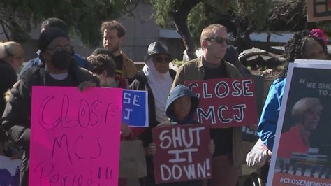 Activists call for shutdown of Men's Central Jail in downtown L.A.